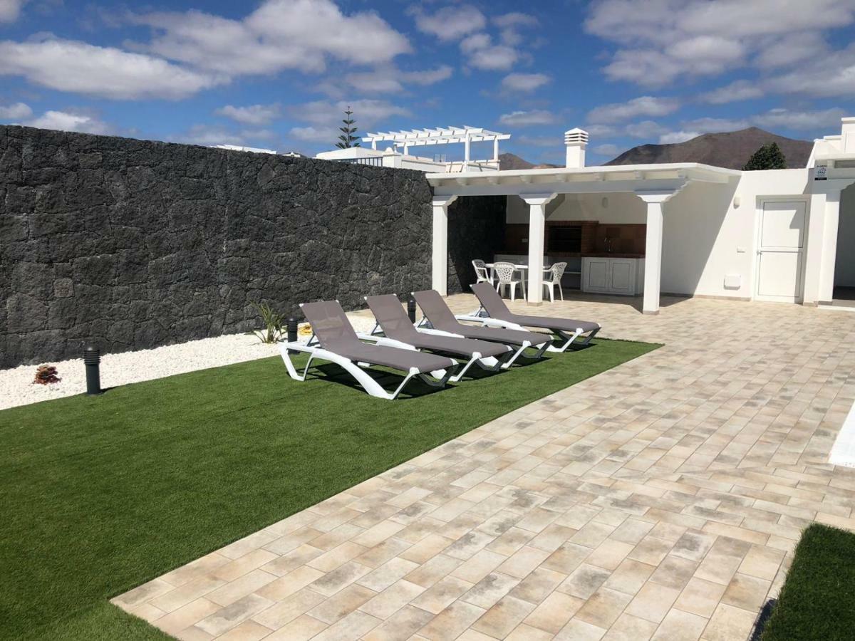 Casa Mercedes Playa Blanca  Exterior photo